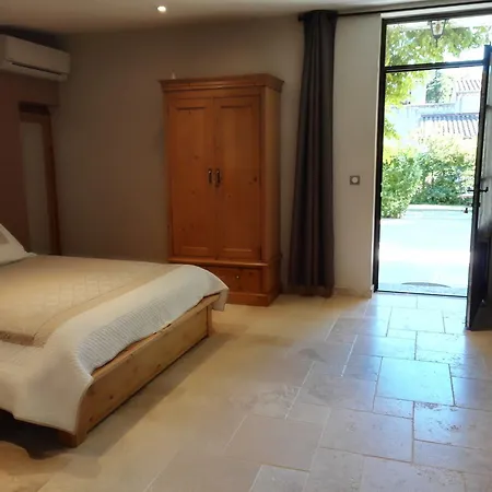 D'hotes La Chrysalide
